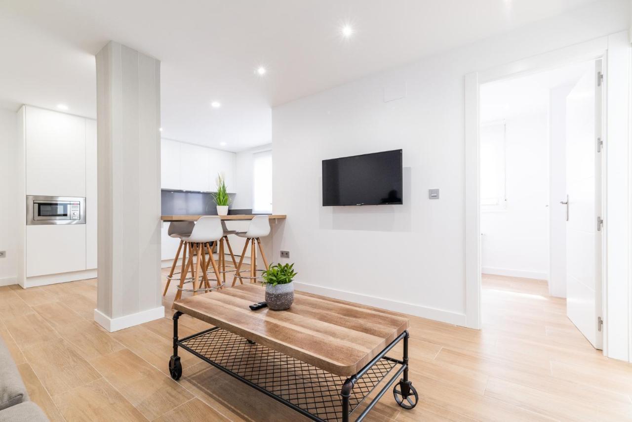 Trendy And Bright Apartment グラナダ エクステリア 写真