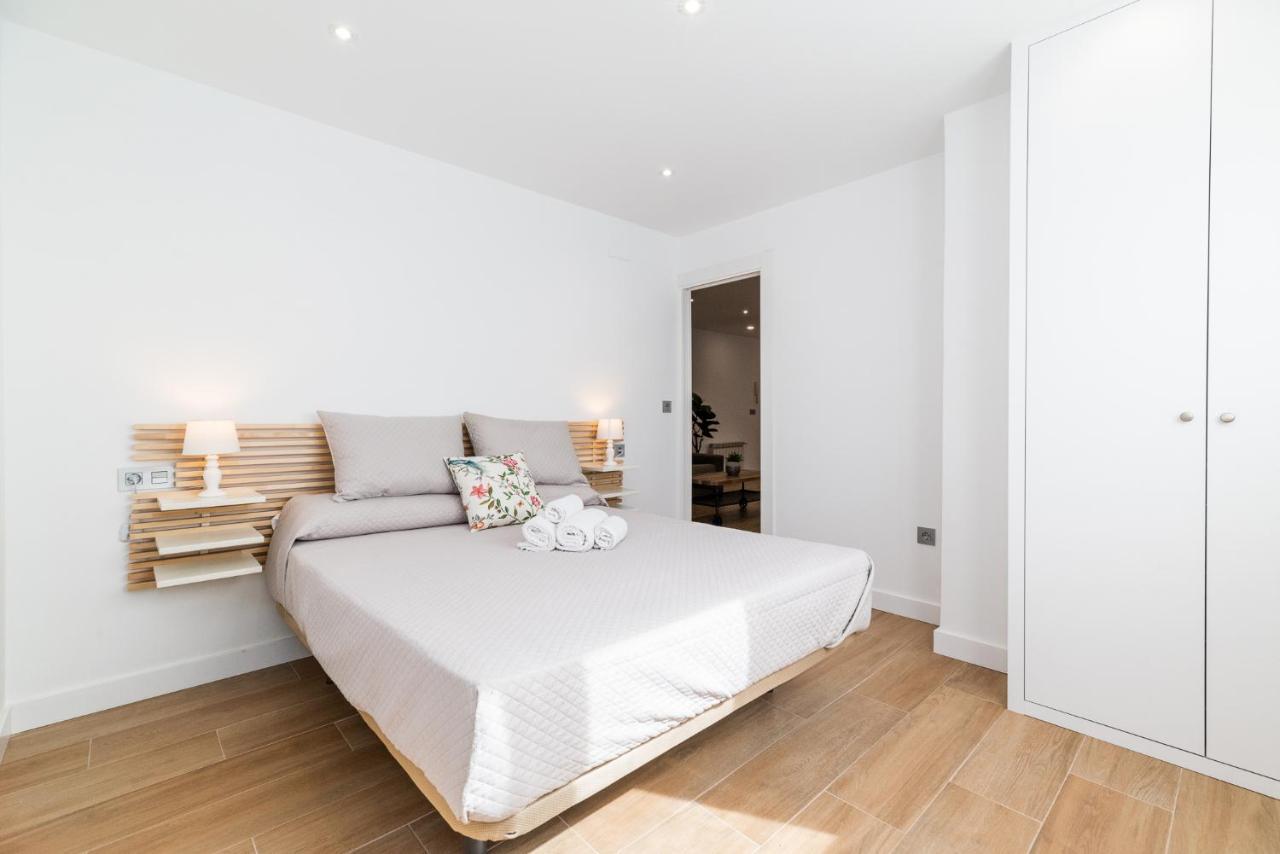 Trendy And Bright Apartment グラナダ エクステリア 写真