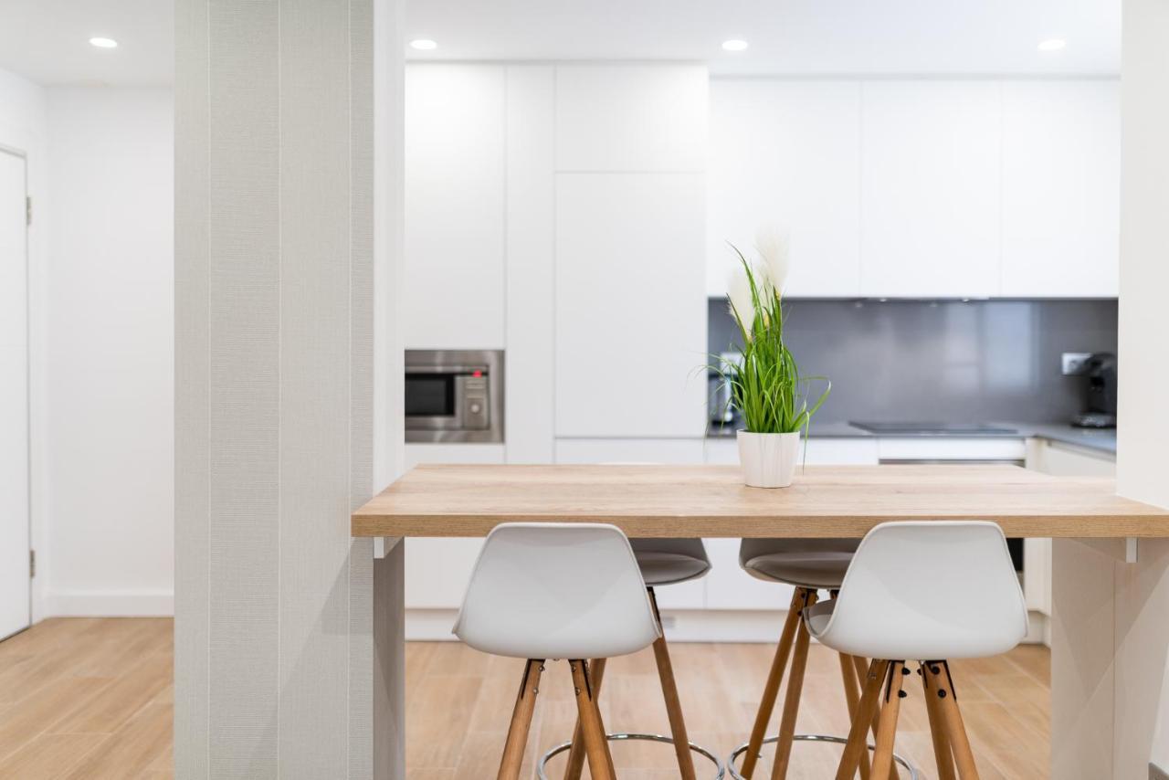Trendy And Bright Apartment グラナダ エクステリア 写真