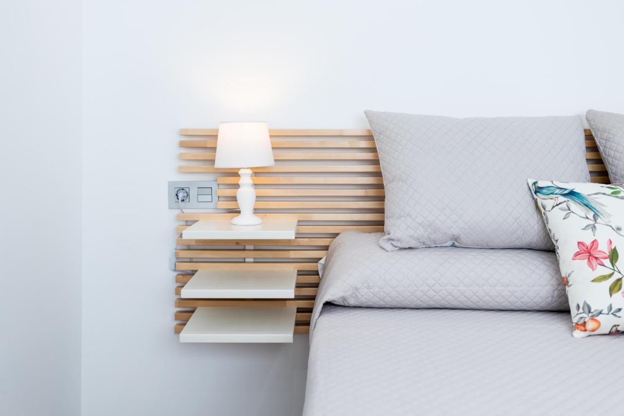 Trendy And Bright Apartment グラナダ エクステリア 写真