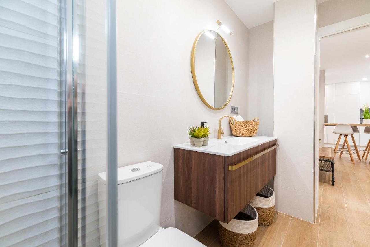 Trendy And Bright Apartment グラナダ エクステリア 写真