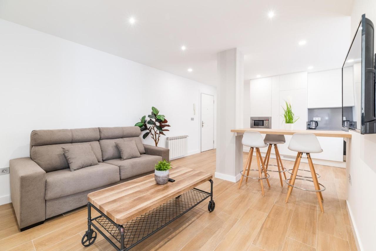 Trendy And Bright Apartment グラナダ エクステリア 写真