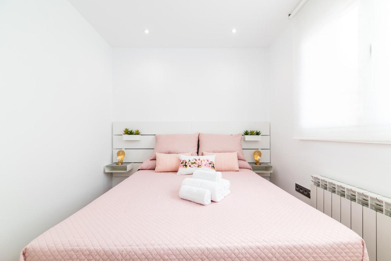 Trendy And Bright Apartment グラナダ エクステリア 写真